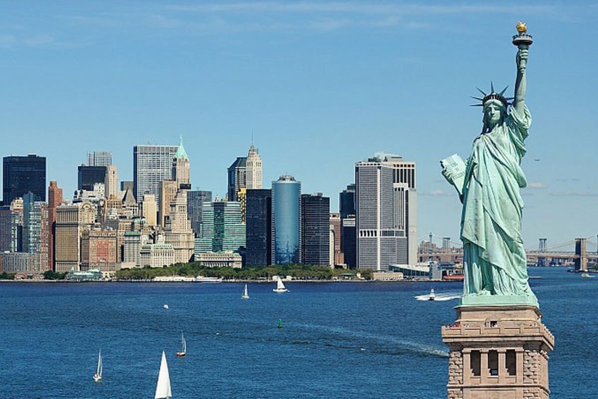New York Statua Libertà Life&People Magazine lifeandpeople.it
