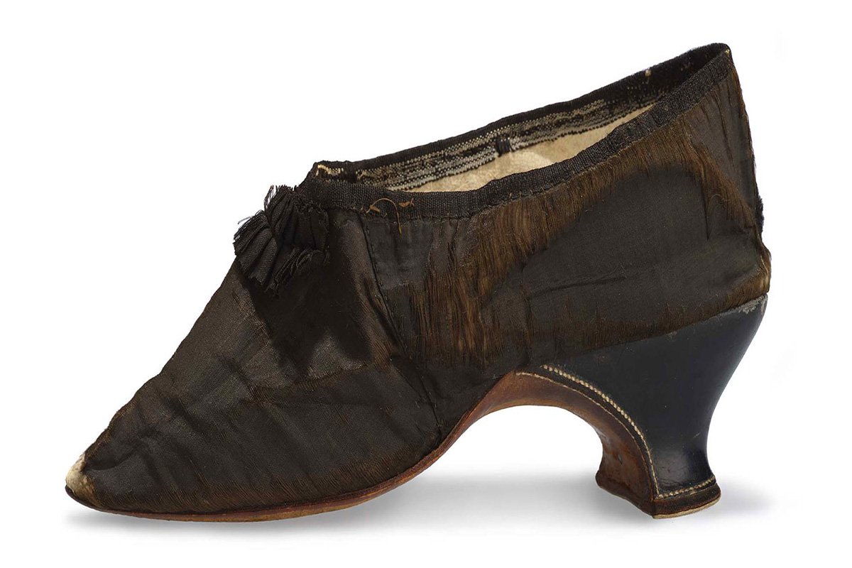 Storia della calzatura in mostra Life&People Magazine Lifeandpeople.it