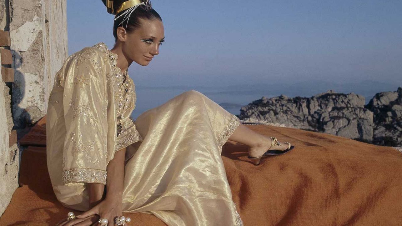 Abiti caftani eleganti: struggenti oasi e ritmi sognanti | Life\u0026People Mag