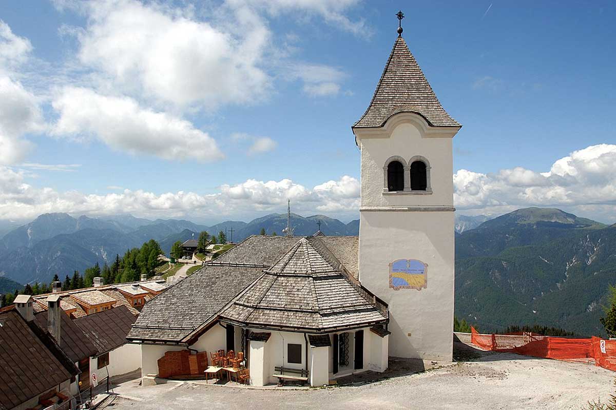 santuario monte lussari mistico e rasserenante | Life&People Magazine LifeandPeople.it 