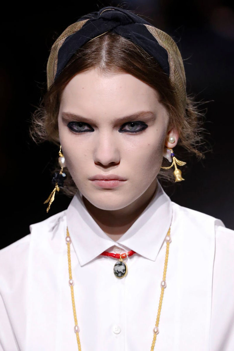 accessori capelli dior fasce turbante Life&people Magazine LifeandPeople.it 