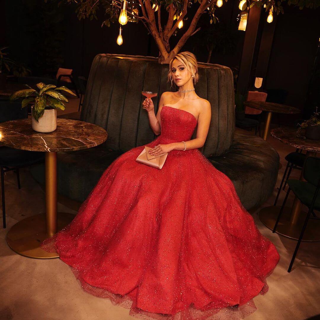 Armani Priv&egrave; Golden globe 2021 Life&People Magazine LifeandPeople.it