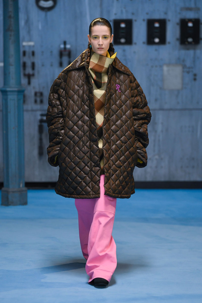 Raf Simons Autunno Inverno 2021 Life&People Magazine LifeandPeople.it