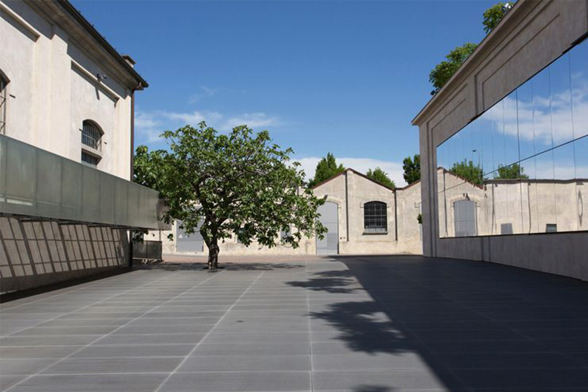 Fondazione Prada milano Life&People Magazine LifeandPeople.it