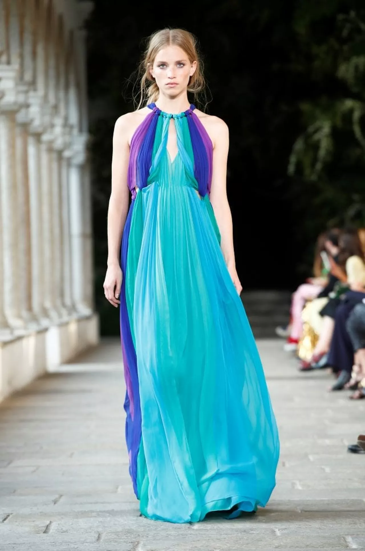 Alberta Ferretti primavera estate 2022 Life&People Magazine LifeandPeople.it