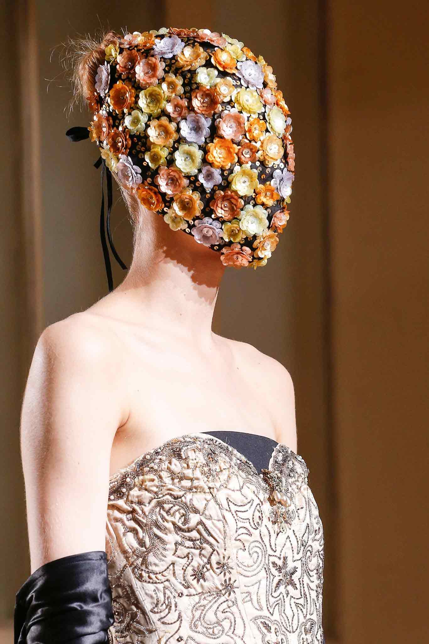 tendenza moda maschera gioiello Life&People Magazine 