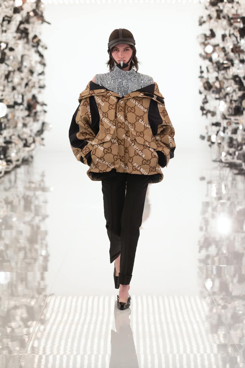 Logomania tendenza moda 2021 Life&People Magazine LifeandPeople.it