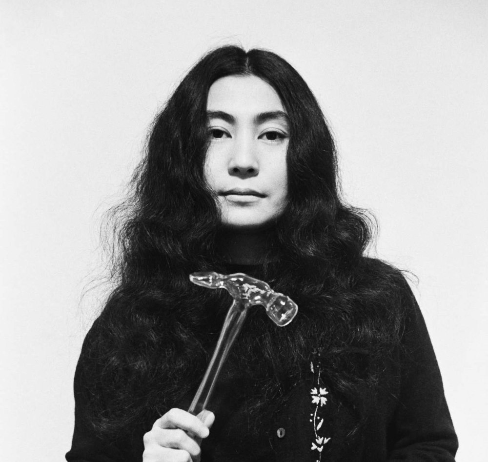 Mostra Yoko Ono Life&People Magazine