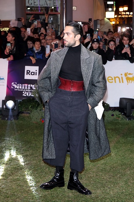 look green carpet Festival Sanremo 2024 | Life&People Magazine