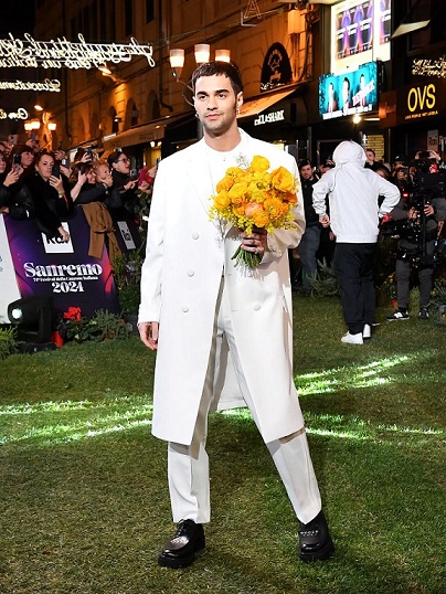 look green carpet Festival Sanremo 2024 | Life&People Magazine