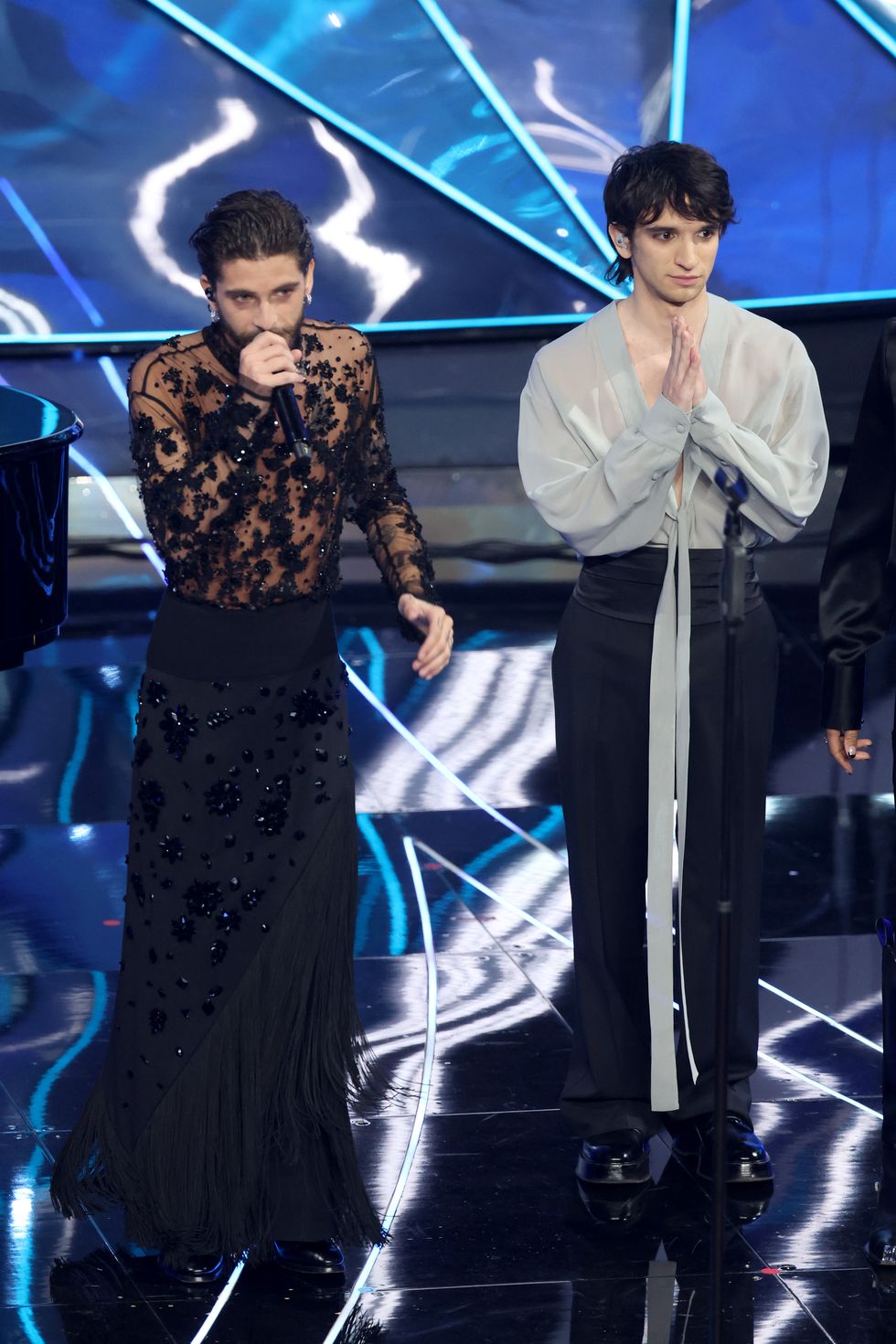 look quarta serata Festival Sanremo 2024 | Life&People Magazine