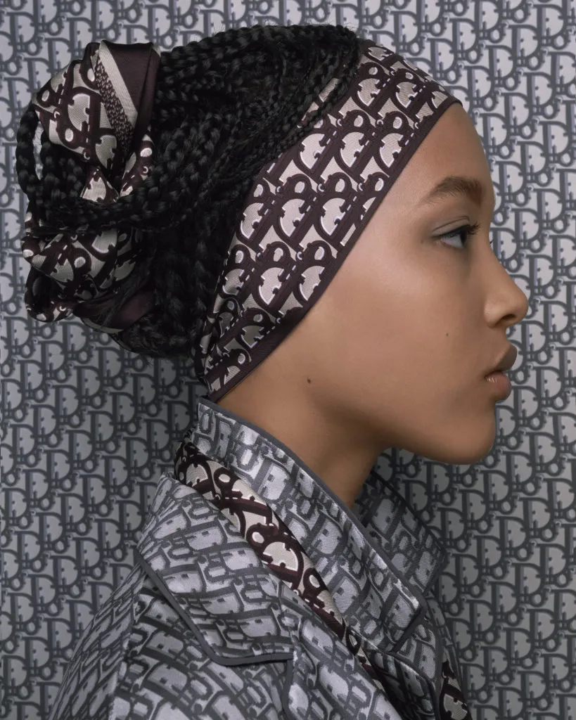 Libro foulard Dior | Life&People Magazine