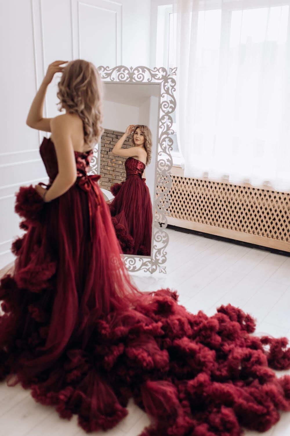 Abiti da sposa colorati: un vestito nuziale rosso